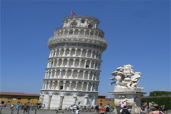 一季度大赚60%！最牛基金曝光，主动权益全面回暖